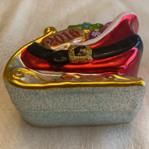 Celebrations by Radko handcrafted sled with presents handcrafted ornament 2016 - Picture 7 of 10